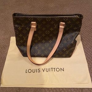 Louis Vuitton Shoulder Bag